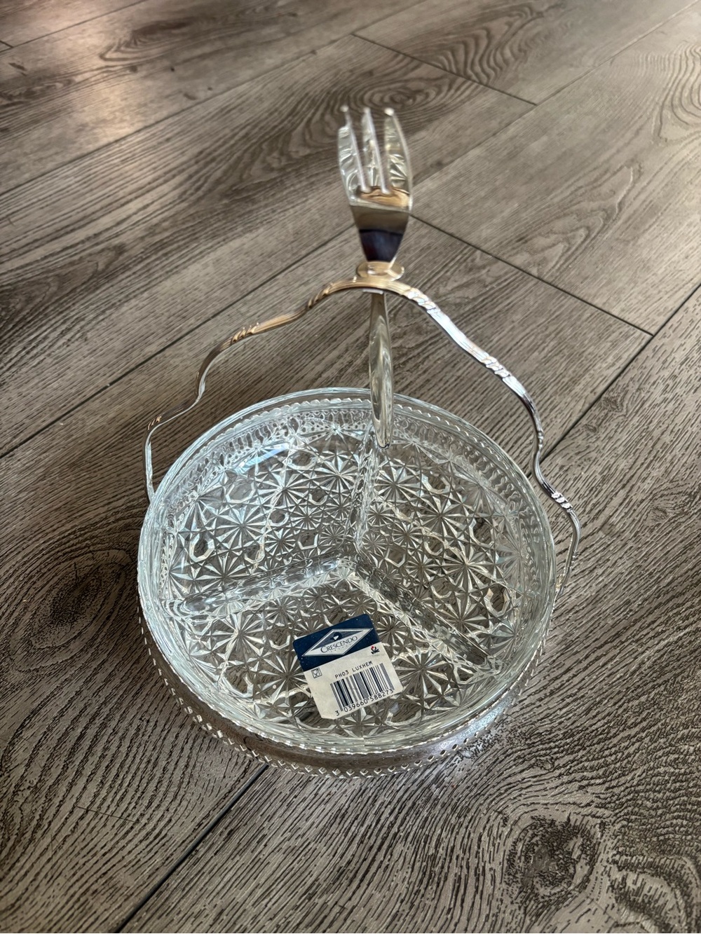 Crescendo Glass Divided appetizer Dish with Silver plated Holder